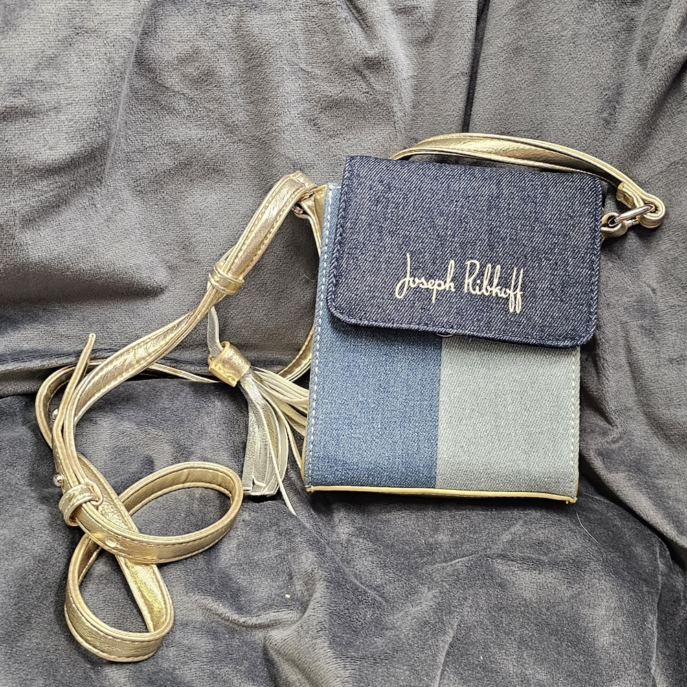 Joseph Ribcoff Crossbody